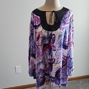 NWOT Hot in Hollywood Elegant Purple and Black Women's Top